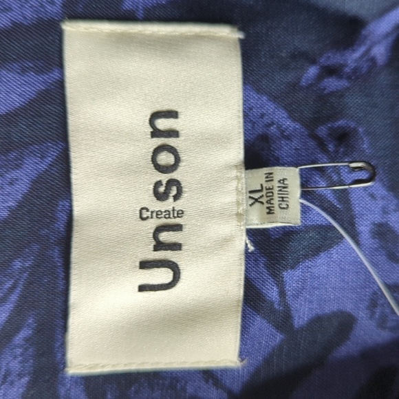 NWOT...Unison Short Sleeve Patch Pocket Shirt with Camp Collar....Size XL - Picture 7 of 7